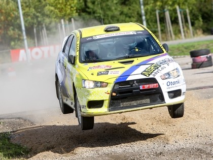 Pēc Kurzemes rallija pirmās dienas līderis Vorobjovs, Švedas kūleņo (FOTO)