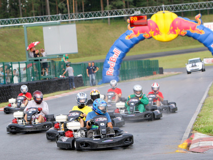 Red Bull Kart Fight: zināmi pirmie fināla dalībnieki 