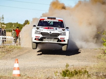 Mārtiņam Seskam ar māsu pārliecinoša uzvara Kurzemes rallijā