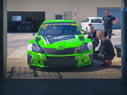 Jānis Baumanis aizvada testus ar ESmotorsport komandas Škoda Fabia (VIDEO)