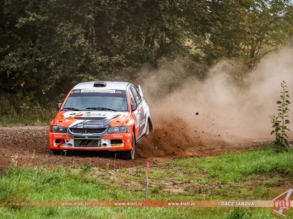 Blūms Lietuvas 'Elektrenai' rallijā izcīna 8.vietu, Sirmcis kļūst par klases čempionu