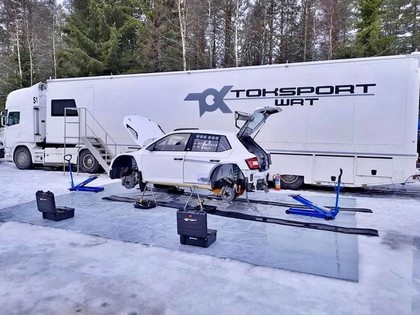 Zviedru sportists sper soli atpakaļ un pāriet uz WRC2 klasi
