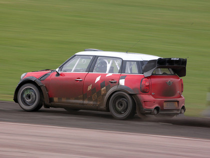 Prodrive un Mini gatavojas rallijkrosa debijai
