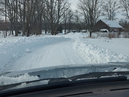 Rallija Sarma organizators: Šobrīd ceļa apstākļi ir labi - galvenais, lai nelīst (FOTO)