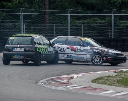 ABC Race 3.posmā smagā cīņā uzvar Kristaps Laipnieks