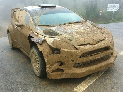 Izdzīvošanas rallijs paliek bez līderiem, Neikšāns turpina vareni (FOTO, VIDEO)