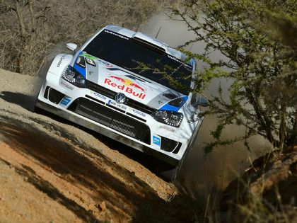 Meksikas rallijā līderis Ožjē, Latvala izstājas jau trešajā līkumā (VIDEO)