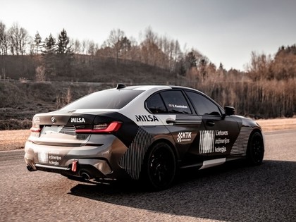 BMW Turbo kauss gatavs debijai ar prāvu dalībnieku skaitu