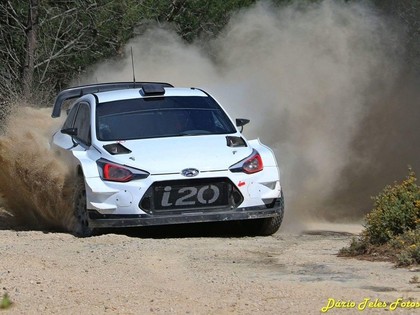 Mikelsens aizvada testus ar 'Hyundai' (VIDEO)