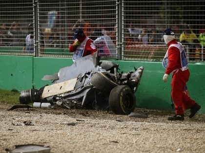 Austrālijā uzvar Rosbergs, Alonso pēc šaušalīgās avārijas priecīgs, ka palicis dzīvs