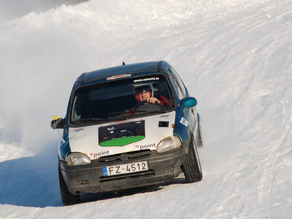 Cīrulnieki Vidzemes ziemas sprintā uzvar ar svešu auto
