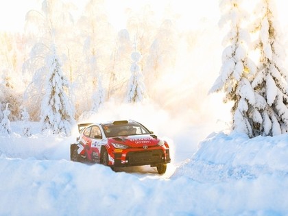 Pamatīgā salā Evans otro reizi uzvar Lapzemes rallijā 