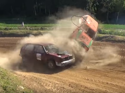 Kūleņiem bagātās Folkreisa sacīkstēs Vecpilī uzvar Viesturs Plētiens (VIDEO)