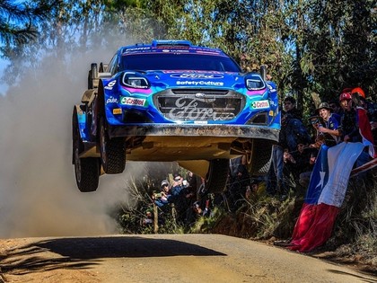 Tanaks kļūst par Čīles WRC rallija līderi, Lapi un Lubērs piedzīvo avārijas