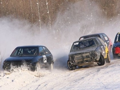 Vācietis pēc uzvaras paliek bez auto, Kučinskis jauno folkreisa sezonu sāk ar kūleni (FOTO)