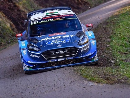 Par Korsikas WRC rallija līderi kļūst Evans, Grjazins trešais WRC2 klasē
