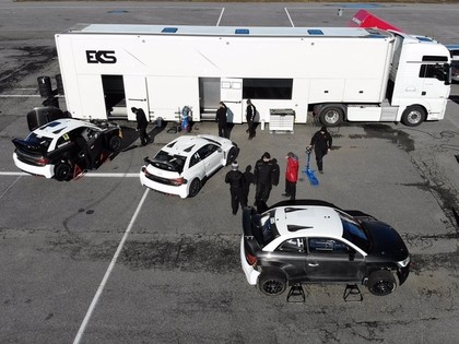 Bakeruds, Dorans un Žabo aizvada testus ar 'EKS Audi S1 quattro' automašīnām
