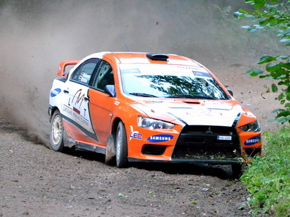 Neikšāns aizvada testus, Vorobjova stūrmanis atklāj rallija stratēģiju (VIDEO)