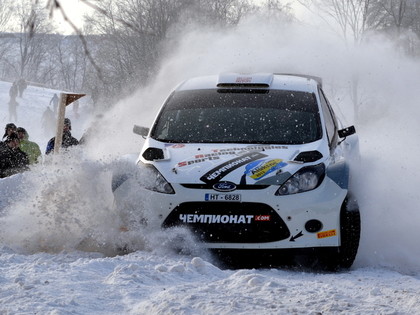 Rallijā Alūksne pārliecinoši uzvar Grjazins, 1000 eiro izcīna Bruņinieks