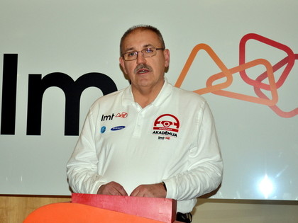 Dambergs: Mērķis – izskolot un izaudzināt pasaules čempionu autosportā