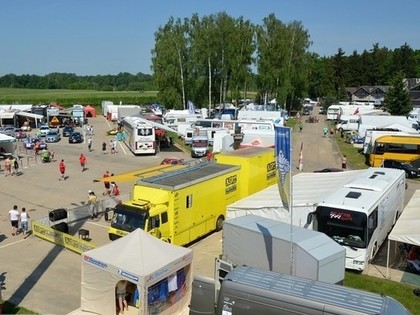 Latvijas un Baltijas autokrosa čempionāta posmam Smiltenē piesakās titulēti sportisti