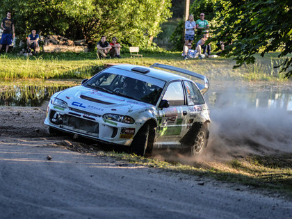 Utenas rallijā ar 'Mitsubishi Colt' uzvar Lukjaņuks, Vorobjovam uzvara klasē