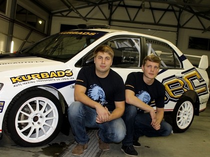 Jauna rallija komanda ar A.Neikšāna palīdzību tiek pie jaunas mašīnas (VIDEO, FOTO)