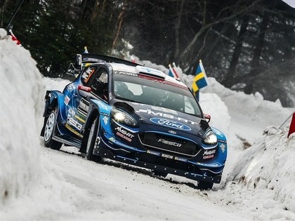 Zviedrijas WRC līderis Suninens, Ožjē pieļauj kļūdu un izstājas, Seskam tehnisks defekts 