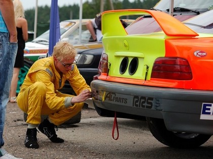 Drifteris Lamberts: Likās, ka braucu ar 100 zirgspēkiem