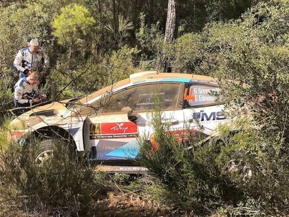 Turcijas WRC treniņos ātrākais Noivils, Grīnsmitam avārija