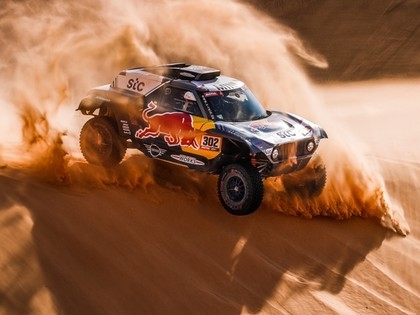 Peteransels saglabā vadību Dakaras rallijā, Sainsa ekipāža pieļauj kļūdu