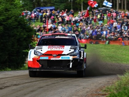Somijas WRC treniņos ātrākais Rovanpera