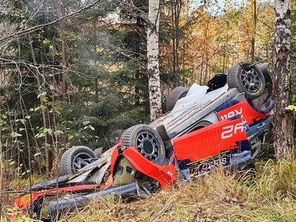 Solbergam avārija, Ožjē saņem sodu, Somijas WRC līderis Evans (VIDEO)