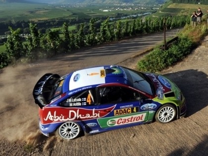 „Ford” komanda pirms Vācijas rallija aizvada testus (video)