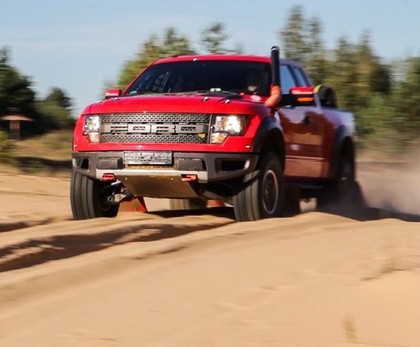 Gatavojoties Dakaras rallijam, RE Autoclub uzbūvē jaudīgu Ford Raptor (VIDEO)