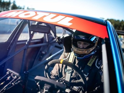 Latviešu autošosejas braucējs Jānis Hāns ceļā uz 'Time Attack' sacensībām Nīderlandē
