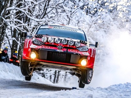 Par Zviedrijas WRC līderi kļūst Katsuta, Sesks sestdien atgriezīsies trasē