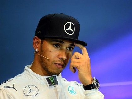 Hamiltons šokā: Rosbergs atzinās, ka speciāli ieskrēja manā auto