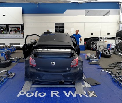 Pasaules ātrākie rallijkrosa braucēji aizvada testus Biķerniekos (FOTO)