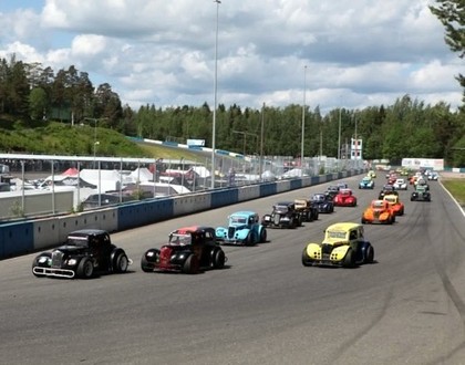 Latvijas 'Legend Cars' braucējiem labi rezultāti Ziemeļeiropas čempionāta 2. posmā