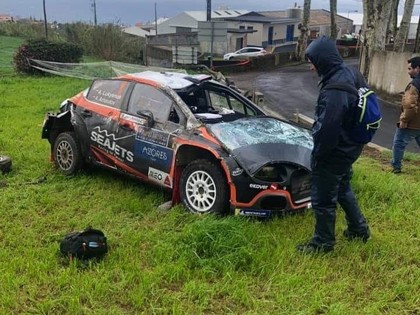 Lukjaņukam Azoru salu rallija noslēdzošajā ātrumposmā smaga avārija