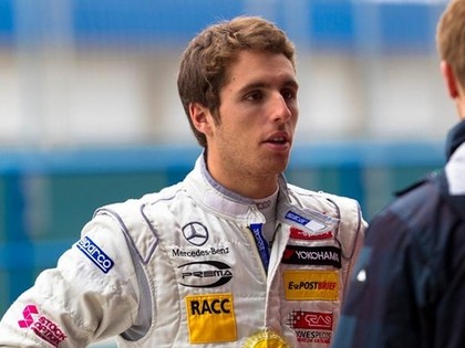 Mercedes juniors baidās aizstāt Hamiltonu