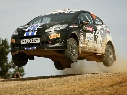 Rallijā Kurzeme uz starta Jari Ketomā un WRC Akadēmija līderis Egons Kaurs