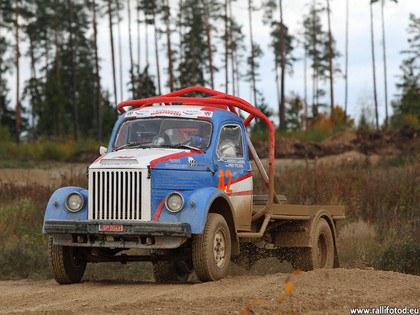 Igauņu autosportists:  Kurzemes rallijā ar Gaz mašīnu parādīsim labu šovu (VIDEO)