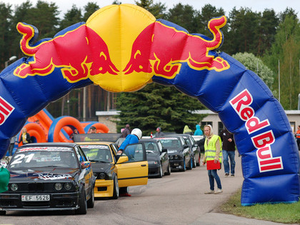 Latviešu drifteri dodas pakaitināt lietuviešus