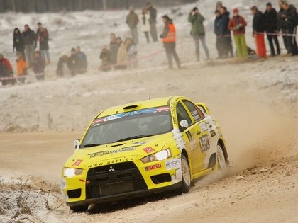 Latvijas rallija čempionāta pirmajā posmā pārliecinoši uzvar Aleksejs Lukjaņuks