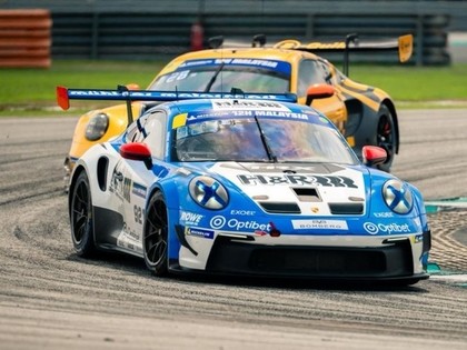 Zviedrim ar komandu lielisks ātrums Malaizijas 12 stundu sacīkstēs, cīņā par uzvaru pieviļ pusass