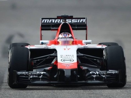 Lotus un Caterham aizdegas formulas, pastarīši Marussia pamatīgi pārsteidz