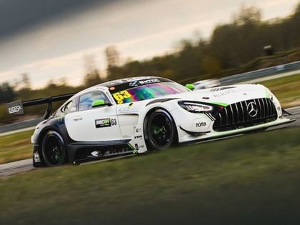  Reinis Nitišs ar 'Mercedes-Benz AMG GT3 EVO' uzstāda jaunu Pērnavas trases rekordu