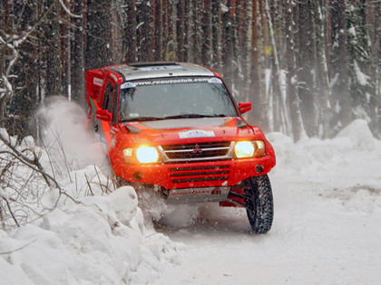 Somu rallija braucējiem lieliska debija latviešu komandas sastāvā (VIDEO)